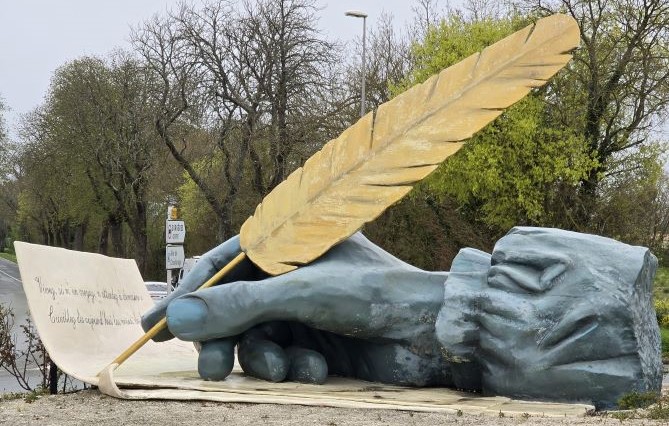 Pourquoi la plume de Pierre de Ronsard fut-elle confrontée à la plume du greffier ?